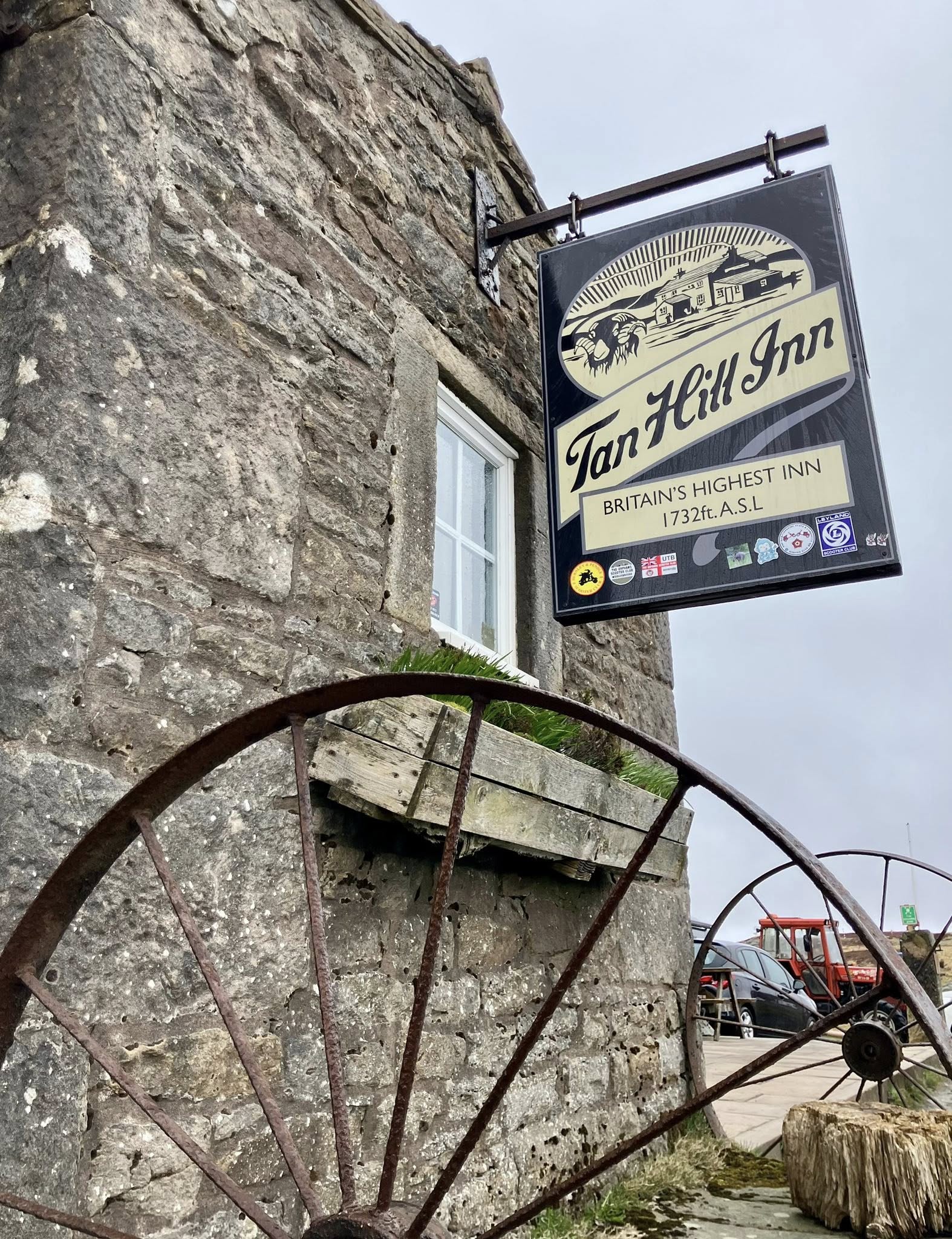 668376150 1398159829005966 612