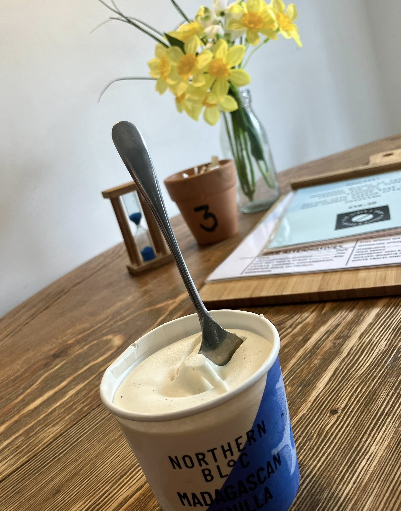 673534060 1400511758770773 447