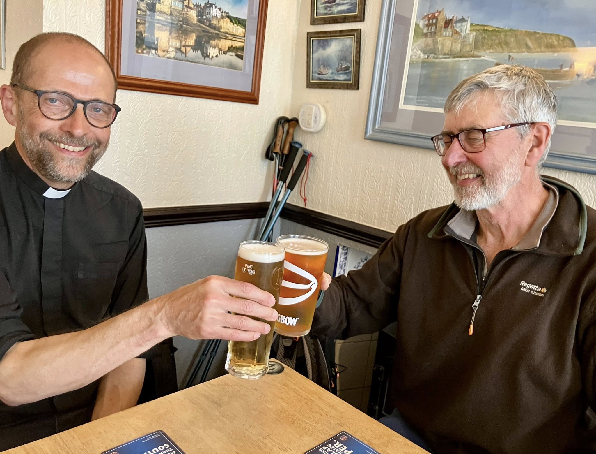 672260374 1403297685158847 453