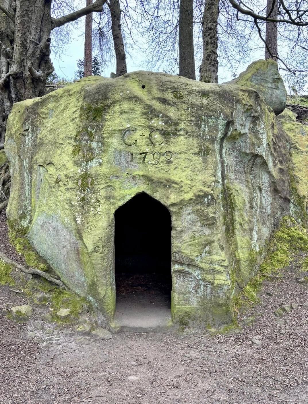 673876953 1403297421825540 196